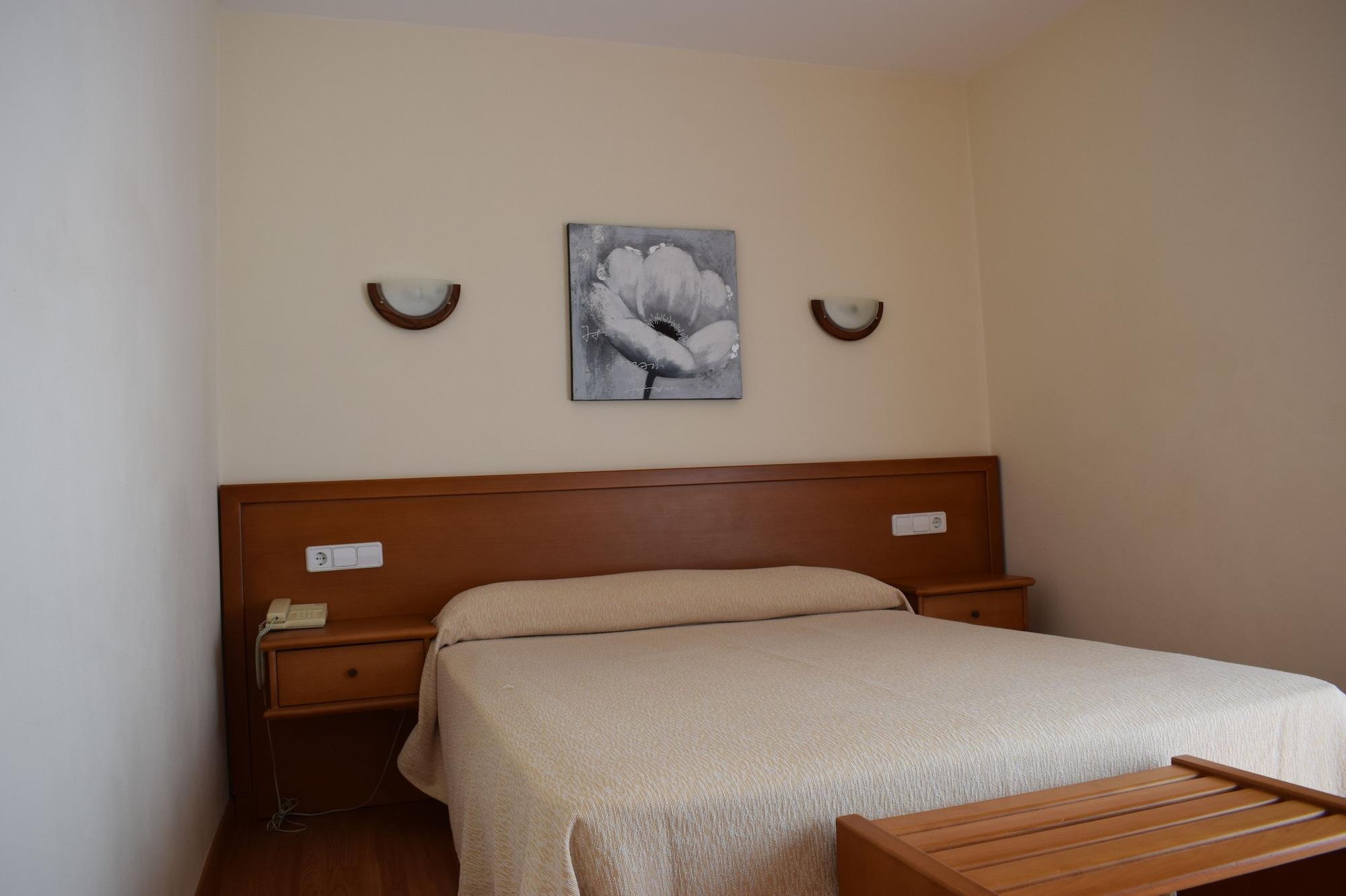 Hotel Vida Playa Paxarinas Portonovo Exteriör bild